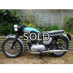 画像: トライアンフ T120 Bonneville ボンネビル (650cc) 1961年