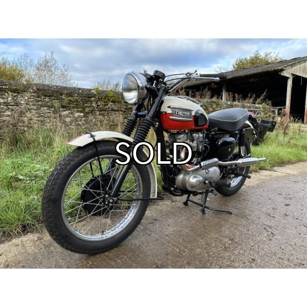 THE GREAT ESCAPE - TRIUMPH TR6 TROPHY (WEATHERED VERSION)